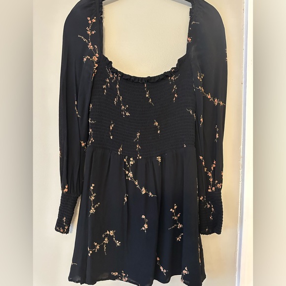 Reformation Kelli Dress in Black with Pink floral - Picture 4 of 5